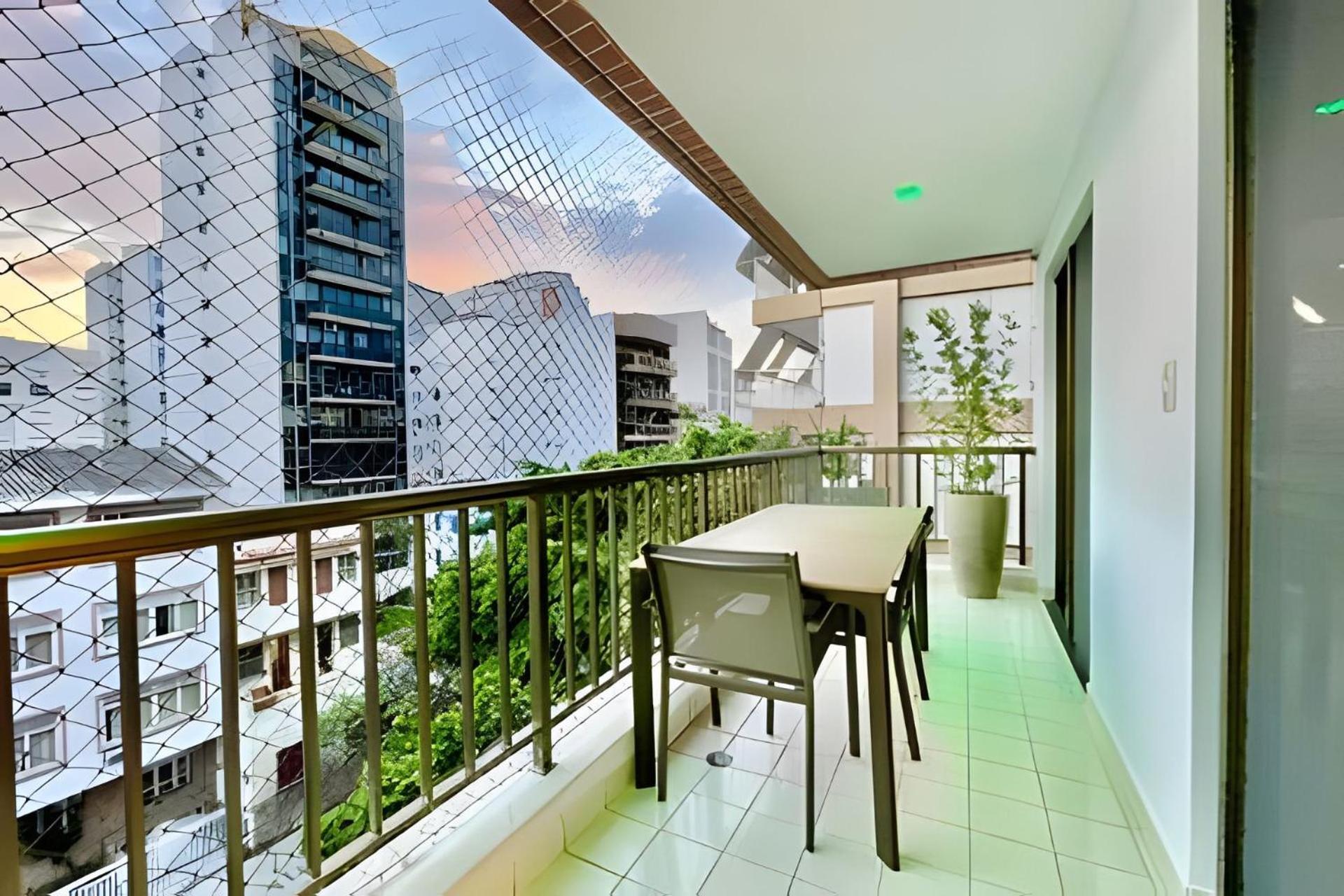 Conforto E Elegancia Posto 9 P/ate 04 Wi-fi 500m Rio de Janeiro